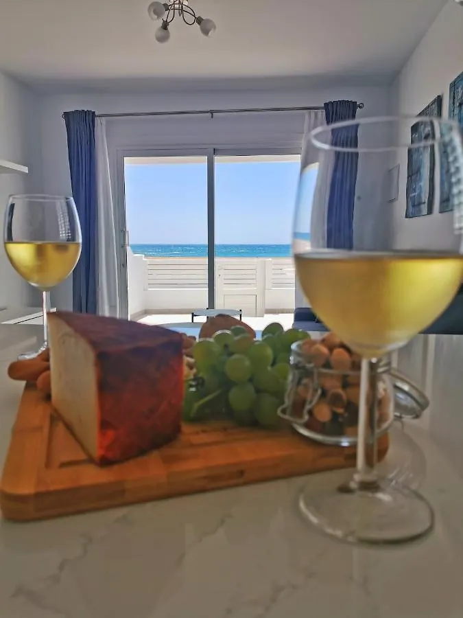 Luxury Apartment On The Beach Playa Honda  0*, Playa Honda (Lanzarote)